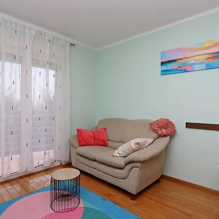 Apartment Starry Night - Smart Tv, Extra Big Bed, Big Bathtub, Private Parking, Sea View, Wifi, 2bedrooms